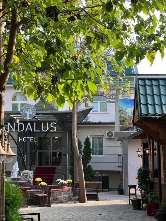 Hotel Andalus Skopje Eksteriør bilde