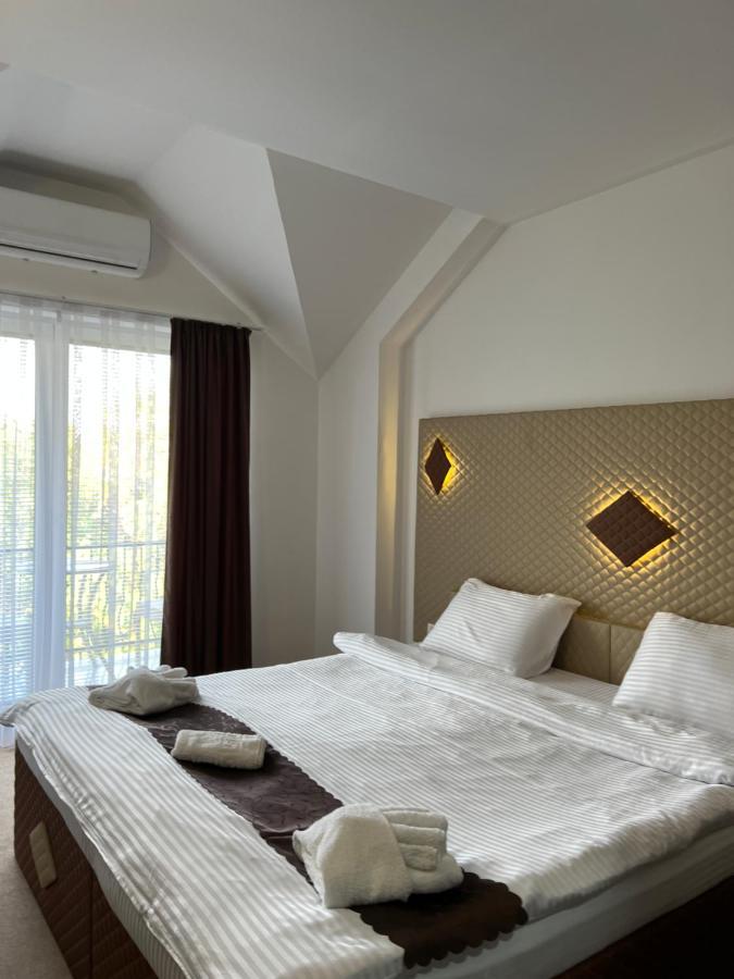 Hotel Andalus Skopje Eksteriør bilde